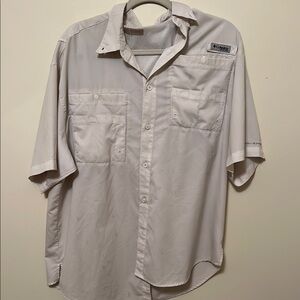 Columbia Men's Gray Short Sleeve Shirt